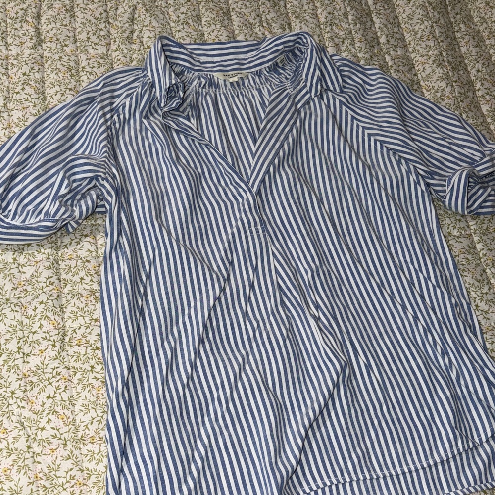 Max Studio Blue and White Striped V-Neck Blouse